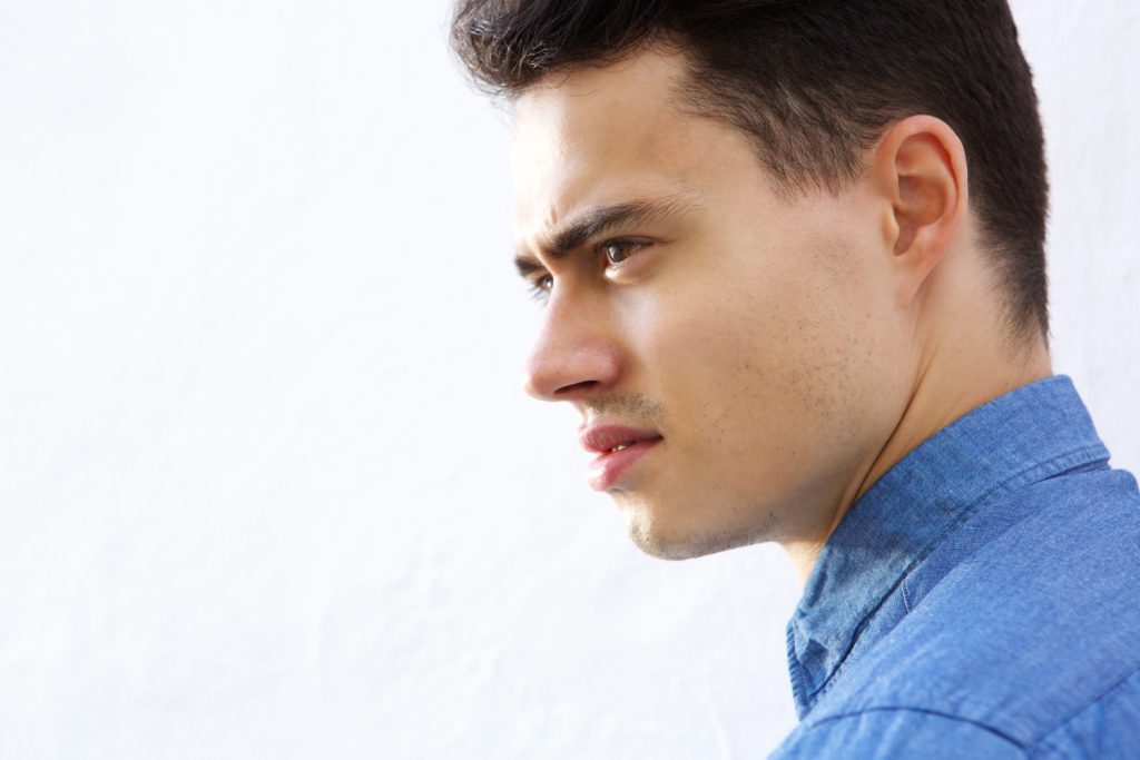 Erkeklerde Burun Estetiği Nedir? Nasıl Olmalıdır?